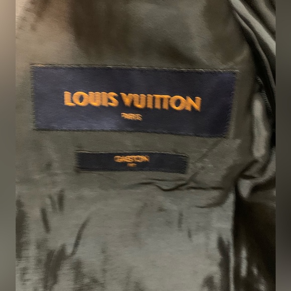 Louis Vuitton Paris 
Gaston Notch Lapel Suit Size 52 NWT - Picture 6 of 12